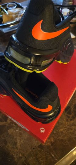 Nike Air Max Fire( Venom)Brand New Mens Size 10 100% Authentic picup in Reseda/Northridge area