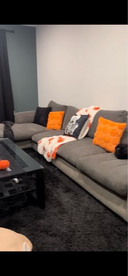 Valyou Feathers 3 piece gray sectional 144 inch.