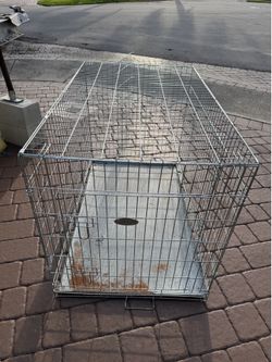 X LARGE DOG CRATE WITH METAL TRAY