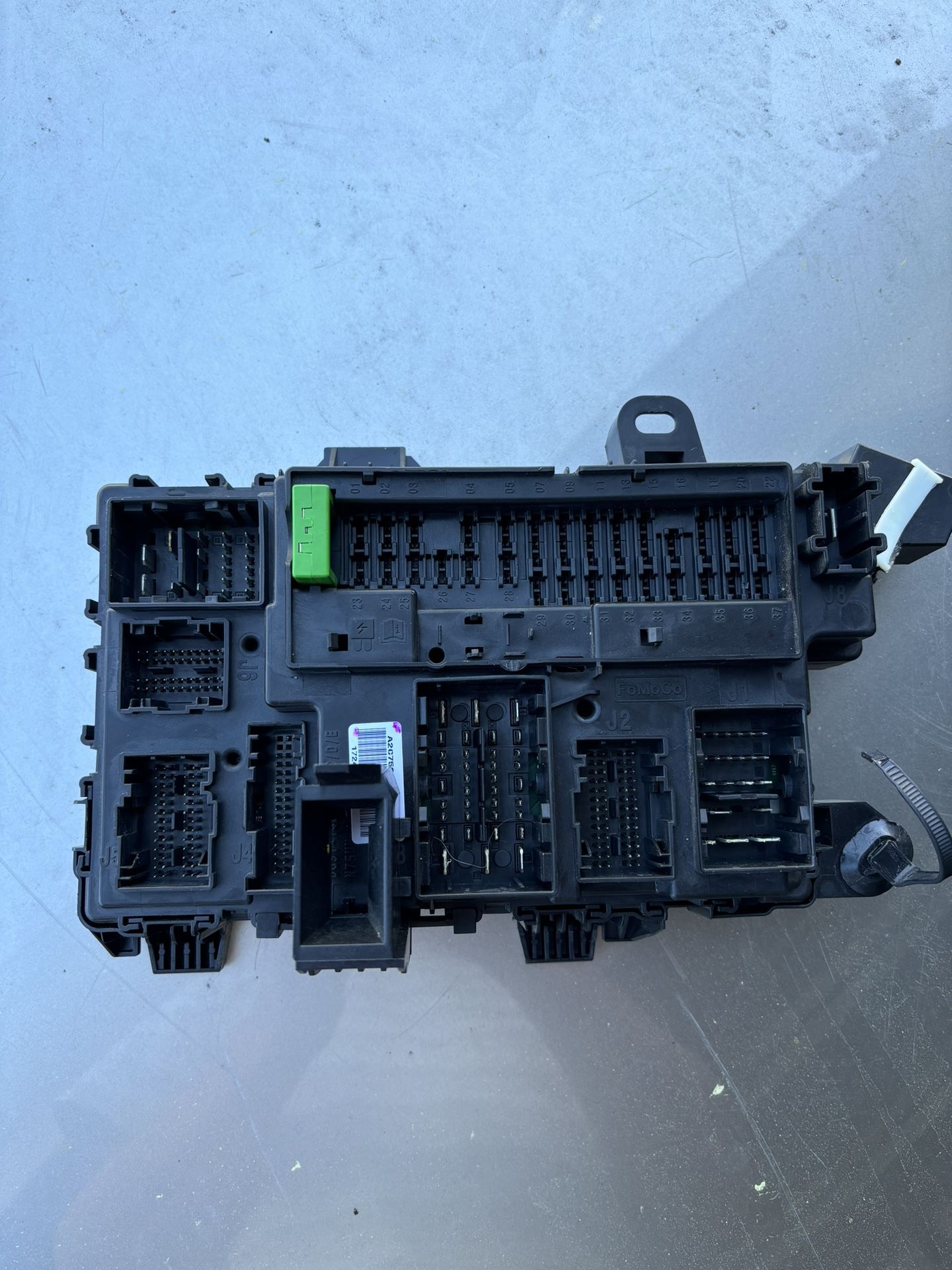 2015-2017 Ford F150 OEM SMART JUNCTION BOX BODY CONTROL MODULE HU5T-15604
