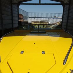 1985 24' Cuddy Cabin 