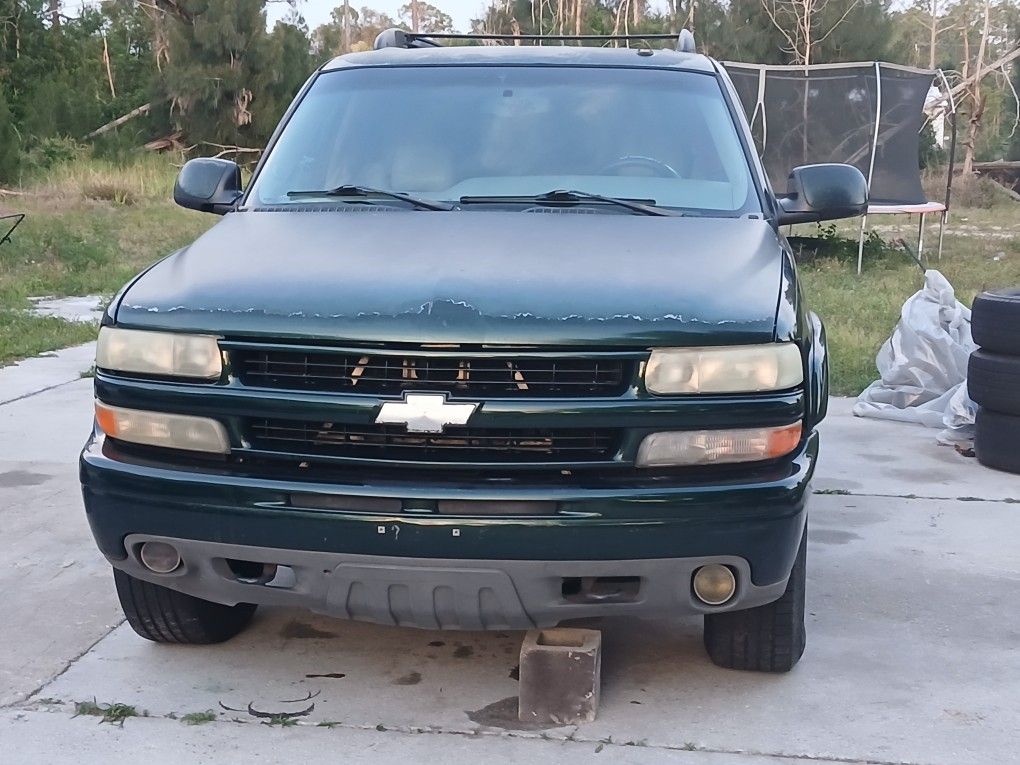 2003 Chevrolet Suburban