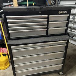 Husky Large Tool Box With Rolling Wheels 