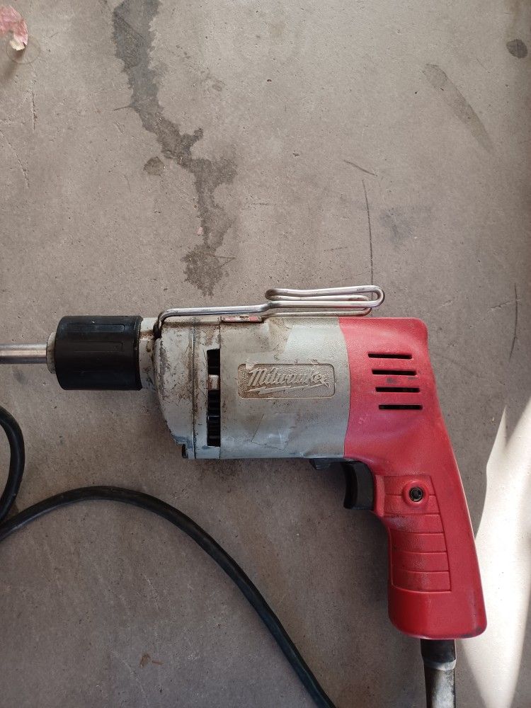 Milwaukee Drill