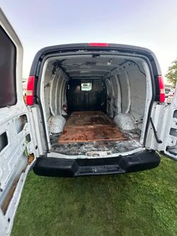 2014 1500 express  van