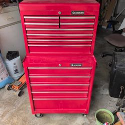 Husky rollaway tool box