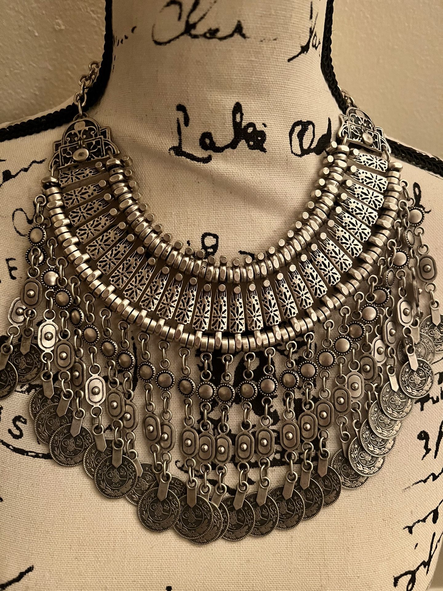 Egyptian Bib Necklace 🧞‍♀️