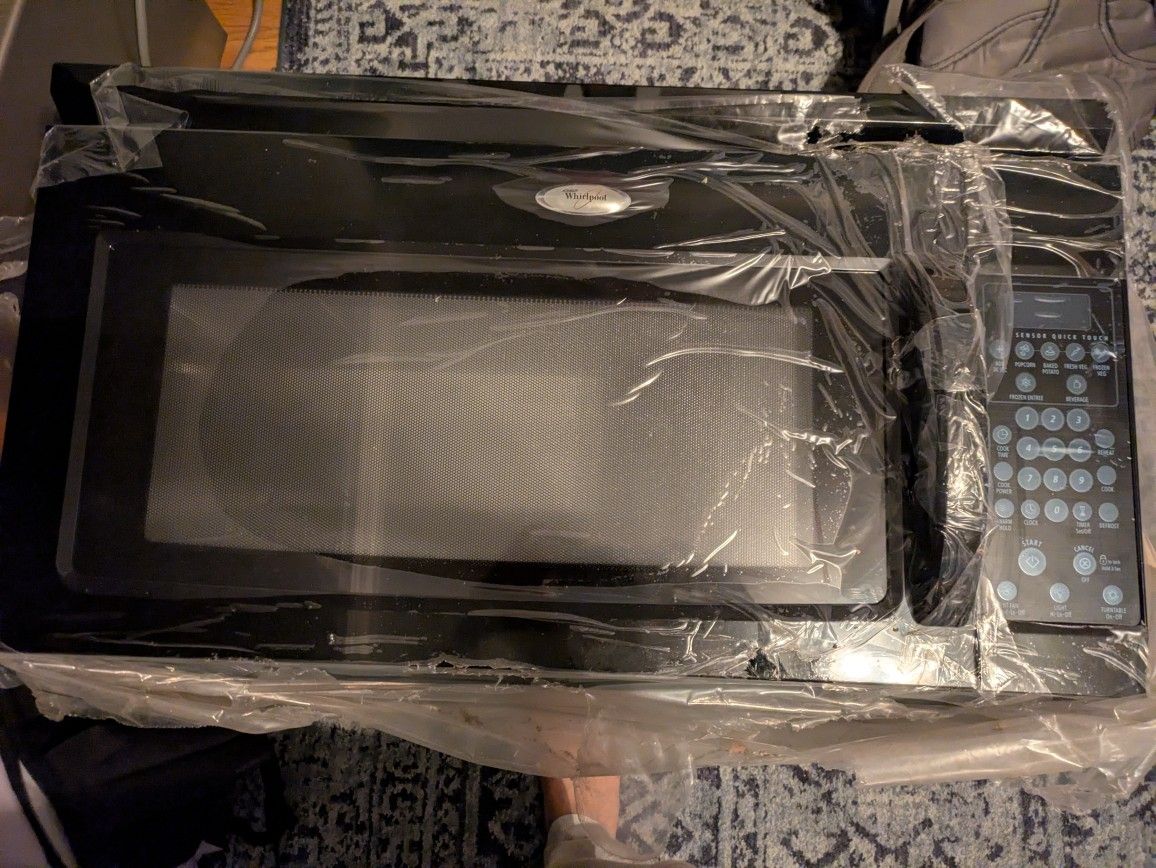 30 Inch Black Whirlpool Over The Range Microwave