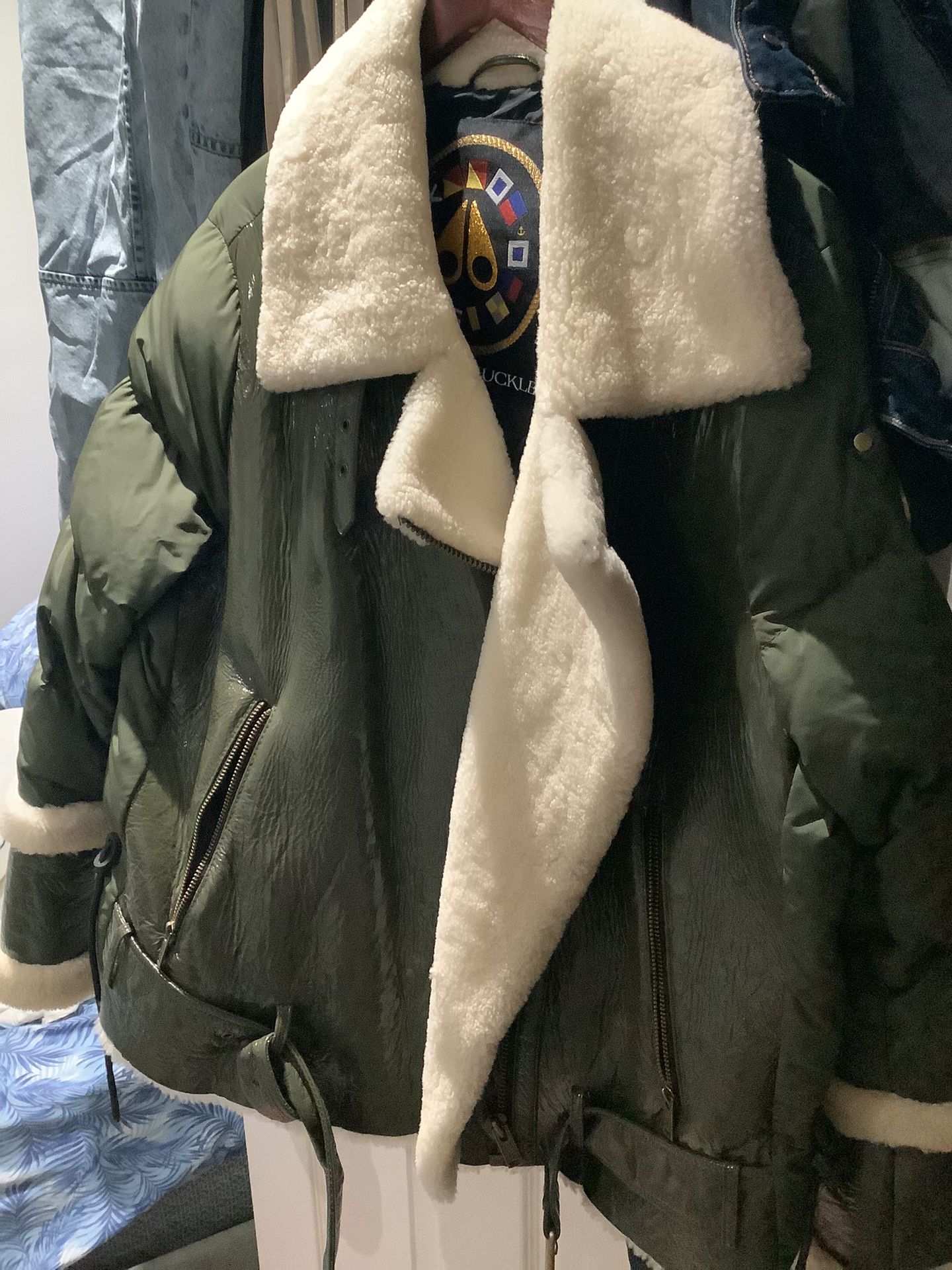 Moose Knuckles
