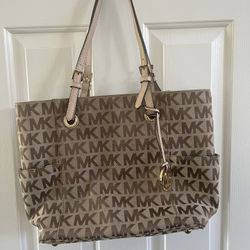 Michael Kors Tote