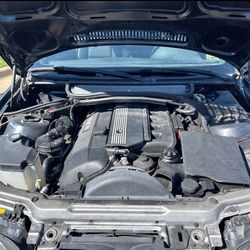 2004 BMW 325Ci