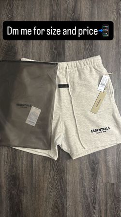Essential shorts light oat