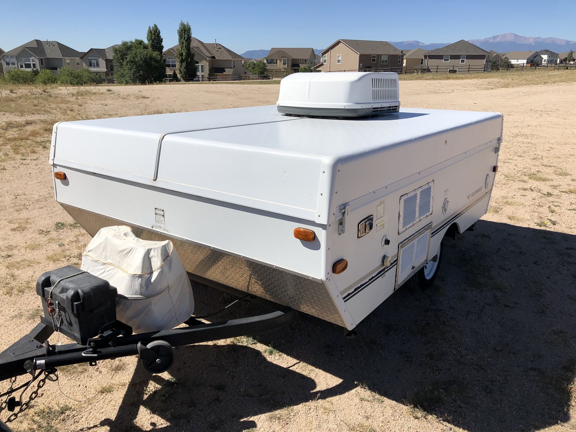 2006 Fleetwood Yuma pop up camper for Sale in Peyton, CO OfferUp