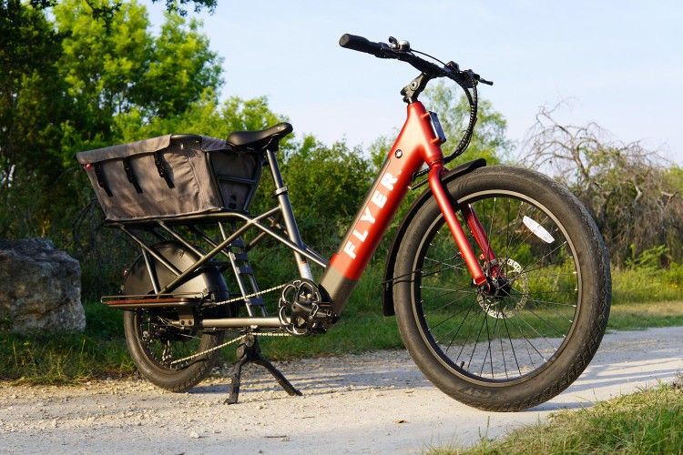 Radio Flyer Flyer L885 Long-Tail Cargo E-Bike