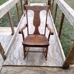 Wooden Rocking Chair - Vintage 