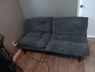 Futon: Grey