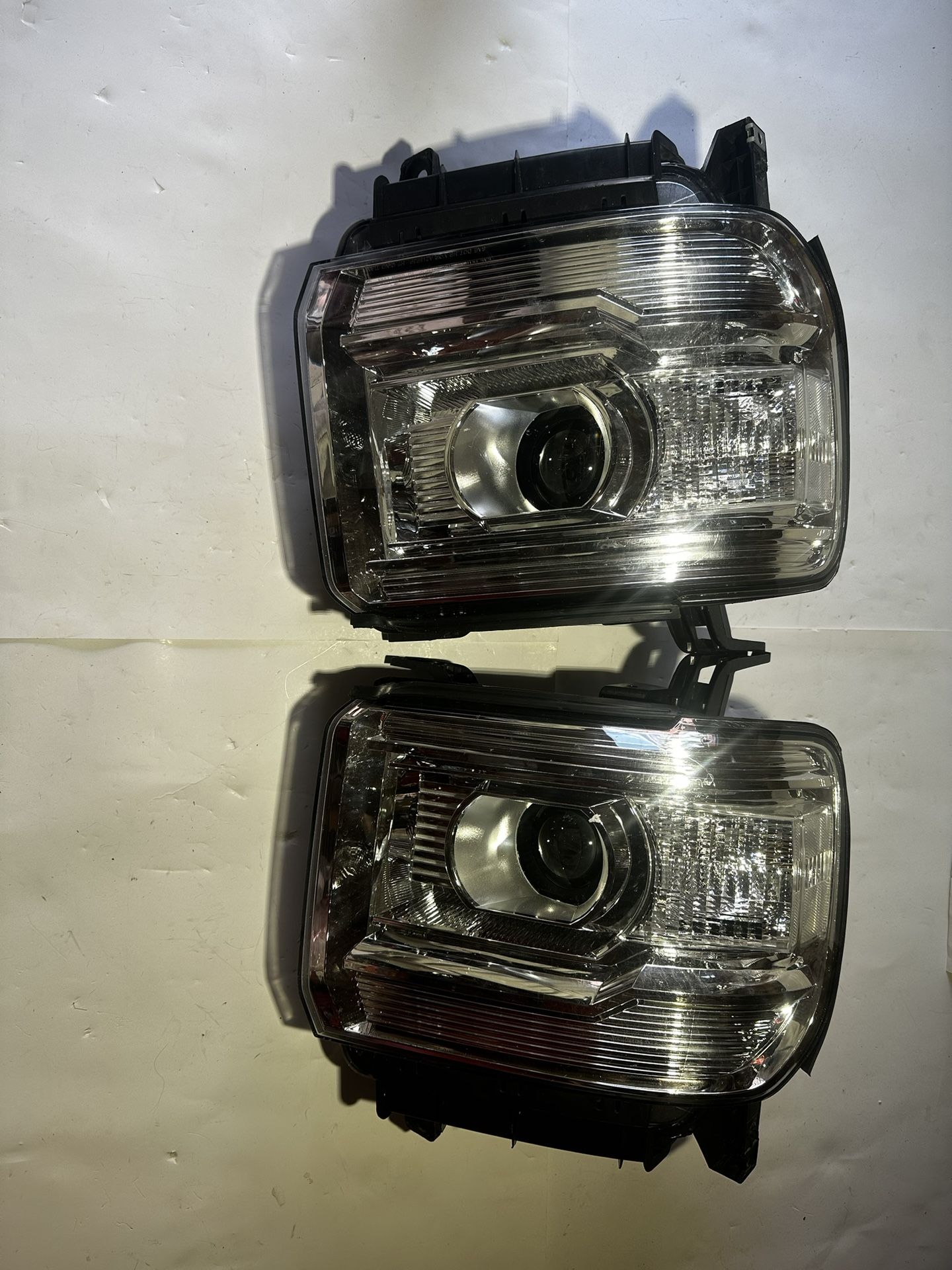 Gmc Sierra Headlight Year 2014-2016