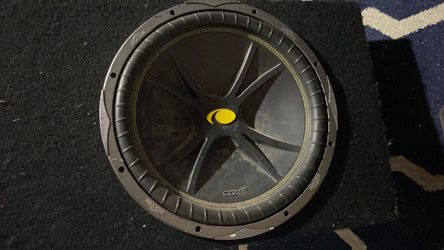 Kicker Comp Car Subwoofer with kenwood excelon