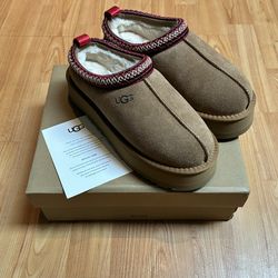 Brown Platform Slippers Size 8