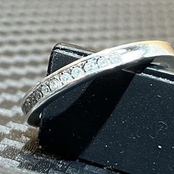 Sterling Silver Diamond Ring Size 7