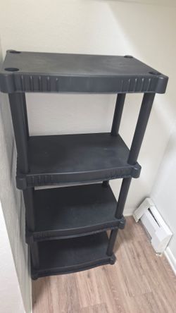 Plastic shelf