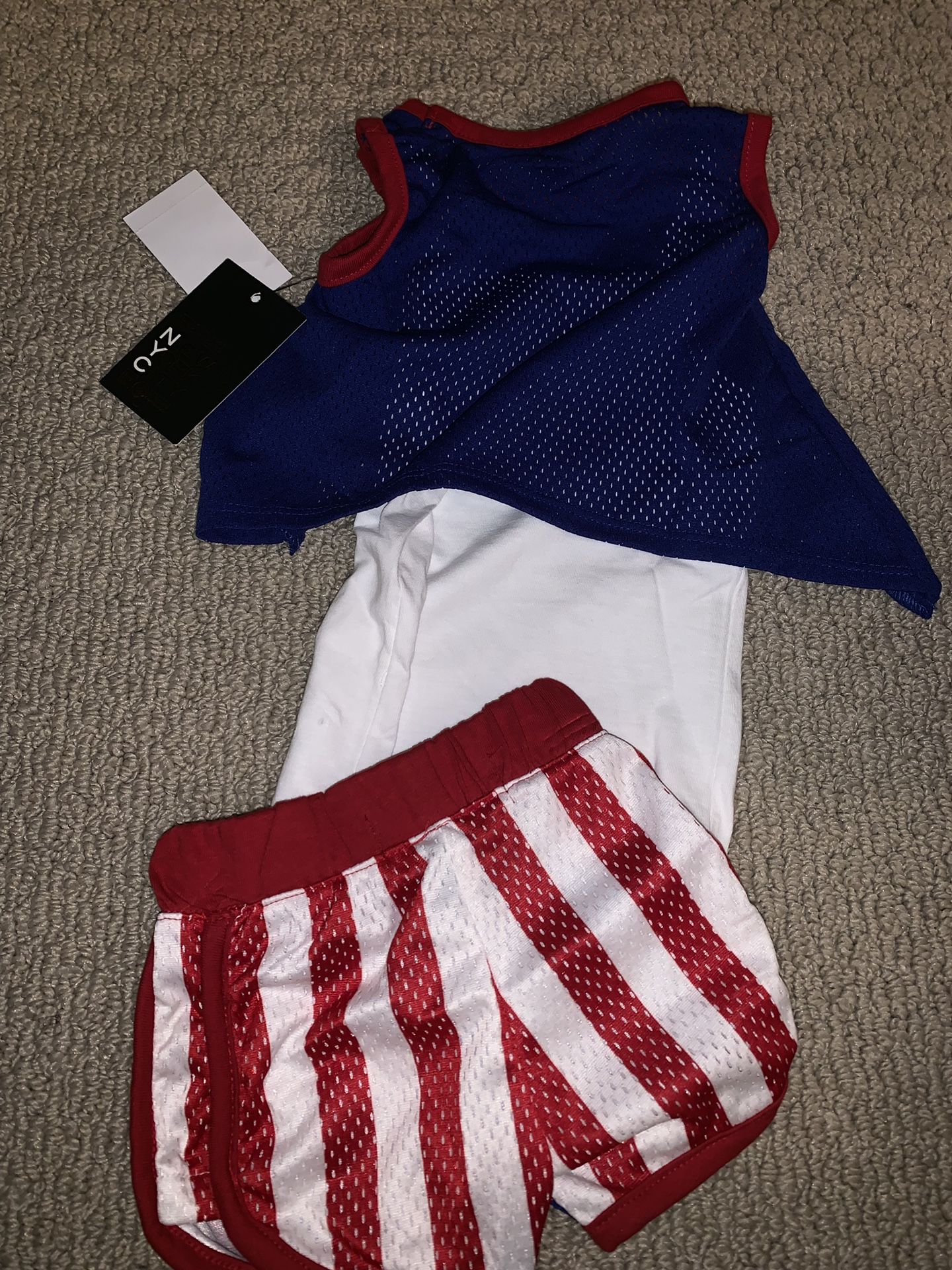 New 2 piece infant Enyce short set size 3-6 months. With tags