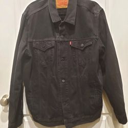Slightly Faded Denim Jacket Levi's [XL]