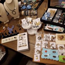 Jewelry Pieces, See Details