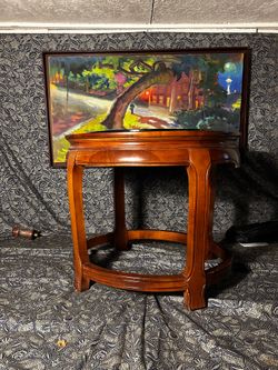 Vintage Traditional Round Side Table - Sunburst Inlay