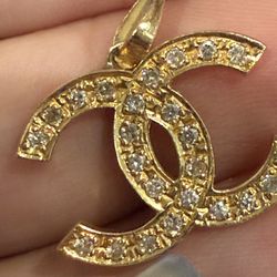 k18 japan gold cc pendant with diamond