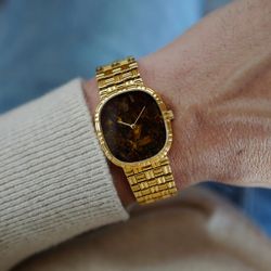 AUDEMARS PIGUET YELLOW GOLD PIETERSITE STONE DIAL WATCH REF. 4647
