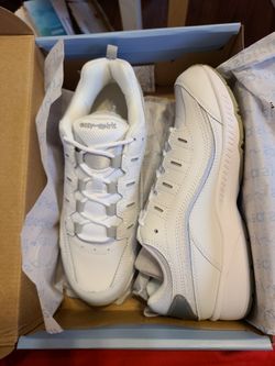 Easy Spirit Gym Shoes Brand New Never Worn Size 7 1/2 M