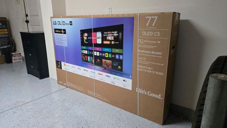 New 77 Inch OLED LG C5 Brand new in the box factory sealed 2025 Model.