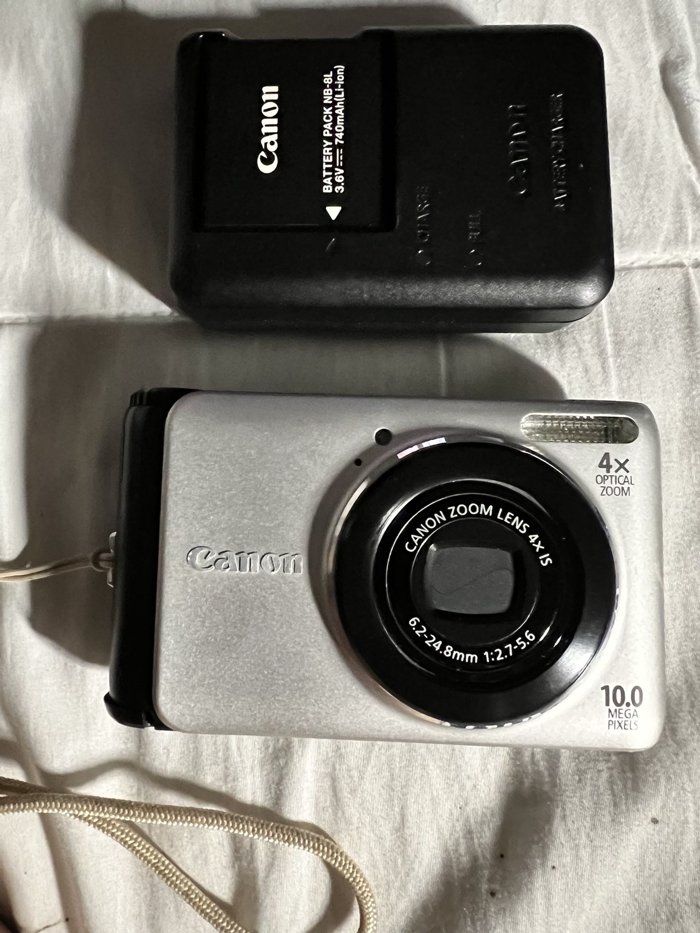 CANON CAMERA NEW COND.
