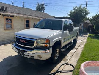 2005 GMC Sierra