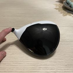 Taylormade Tour Issue M2
