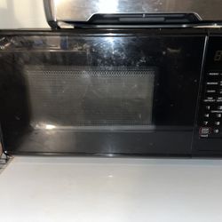 Microwave Black