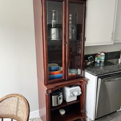 Shelf / Cabinet