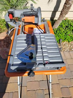 Lightly Used-
RIDGID 9-Amp 7 in. Blade Corded Wet Tile Saw with Stand