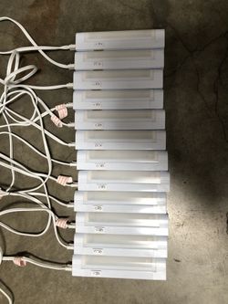 8” LED Lights (Connectable)