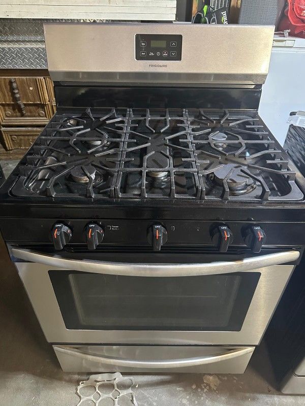 Stove Frigidaire 5 Burners Oven Working Everything Perfect Condition π
