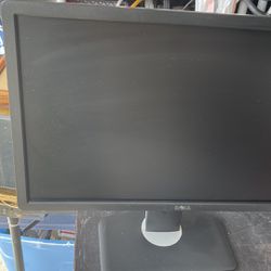 Dell 23” Monitor With Stand