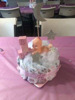 Baby shower centerpiece