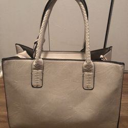 Women’s Handbag/Purse