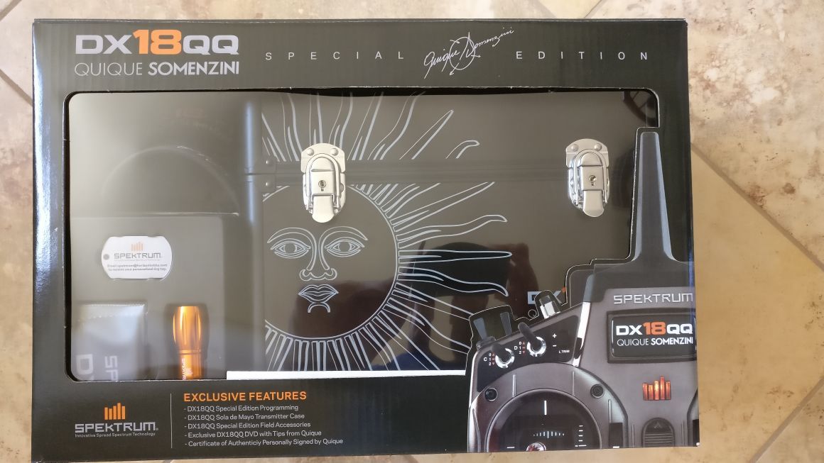 Spektrum DX18 QQ transmitter