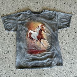 “THE MOUNTAIN” Horse T-Shirt. Size XL. Great Graphic. Pre Owned.