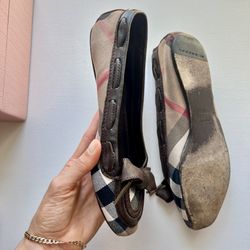 Authentic BURBERRY Oriel Bow Front House Check/ Brown Leather Ballet Flat size 6.5