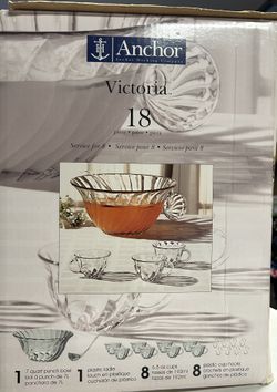 Victoria by An hour Hocking Punch Bowl w/8 cups