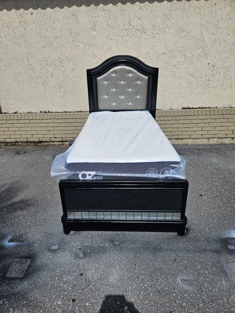 Black Twins Size Solid Wood Paris Petit Sofia Vergara Bed Frame With Brand New Twins Size Plush Memory Foam Mattress And Box Spring In Plastic