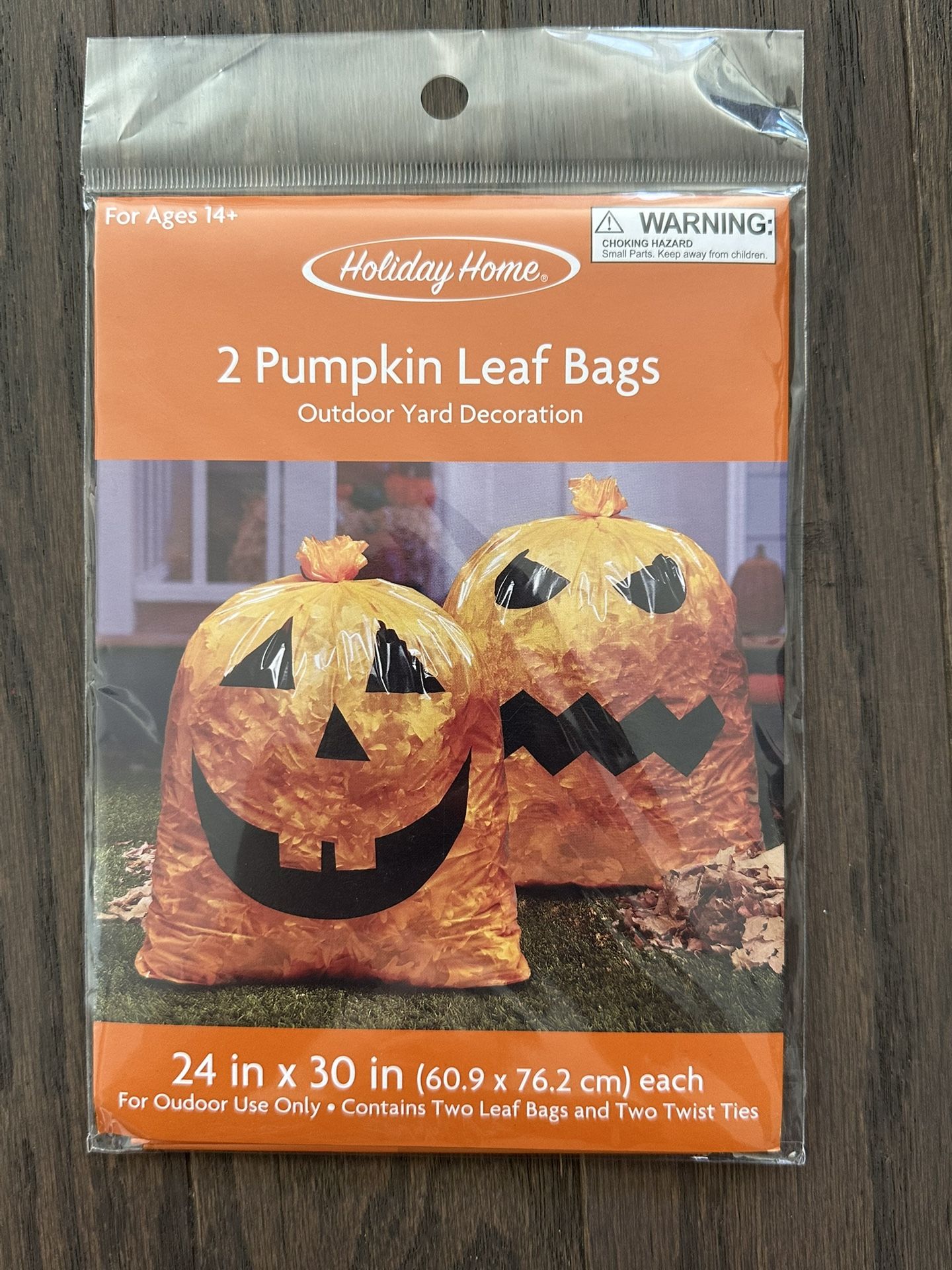 2 pumpkin leaf bags $1 each